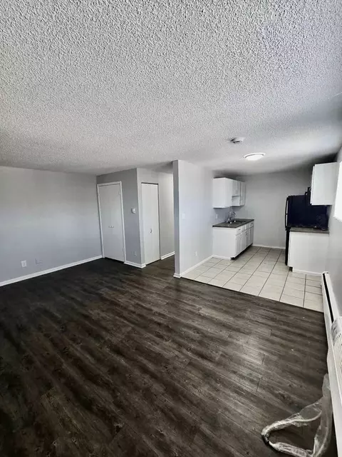1437 Moline St, Aurora, CO 80010