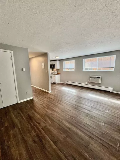 1437 Moline St, Aurora, CO 80010
