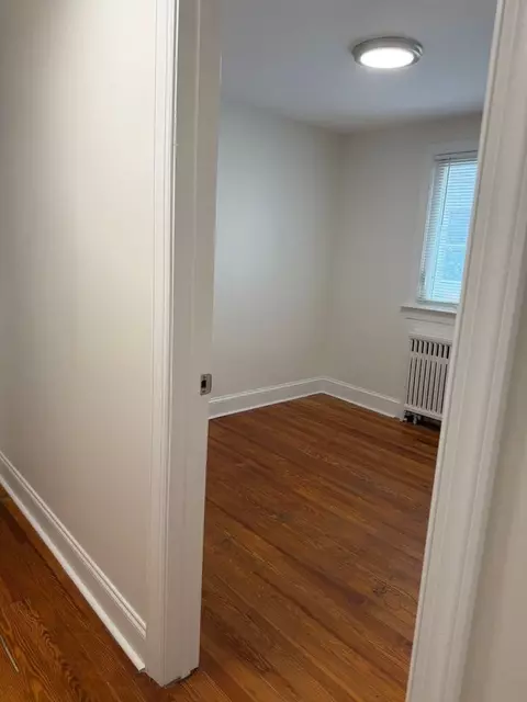 92 W Main St, Westminster, MD 21157