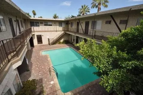 6954 Woodman Ave, Los Angeles, CA 91405