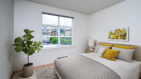 521 S Weller St, Seattle, WA 98104 photo 33