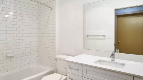 521 S Weller St, Seattle, WA 98104 photo 13