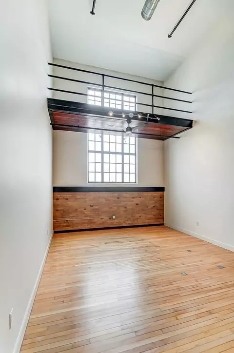 1228 E Mcmillan St, Cincinnati, OH 45206 photo 9