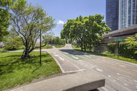 175 N Harbor Dr, Chicago, IL 60601 photo 30