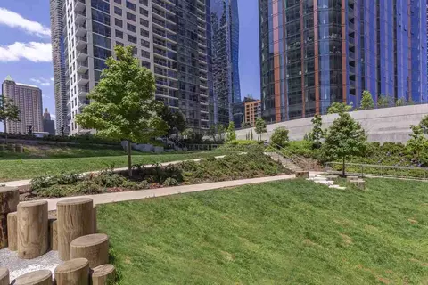 175 N Harbor Dr, Chicago, IL 60601 photo 28