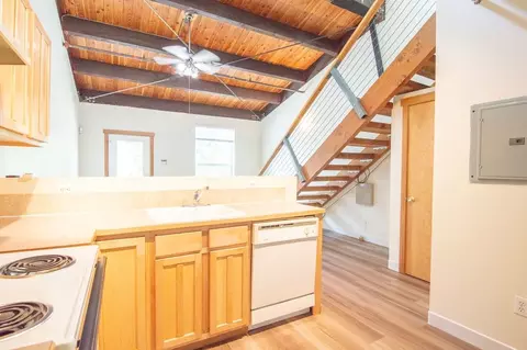 2808 NE M L King Blvd, Portland, OR 97212
