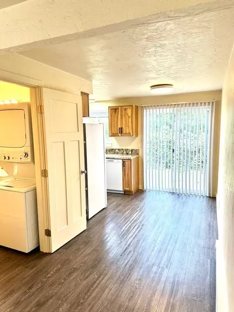 1539 15th Ave SE, Albany, OR 97322
