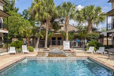830 Lafitte St, Mandeville, LA 70448