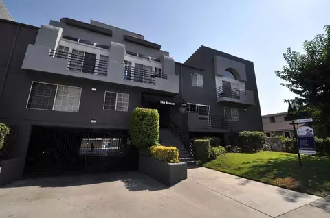 11416 Albers St, Los Angeles, CA 91601