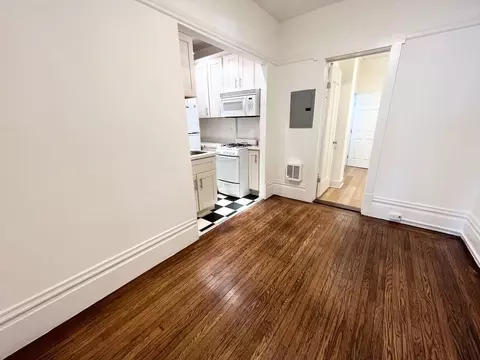 711 Leavenworth St, San Francisco, CA 94109