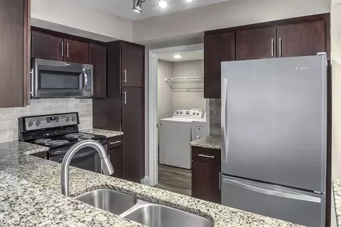 309 E Morehead St, Charlotte, NC 28202 photo 7