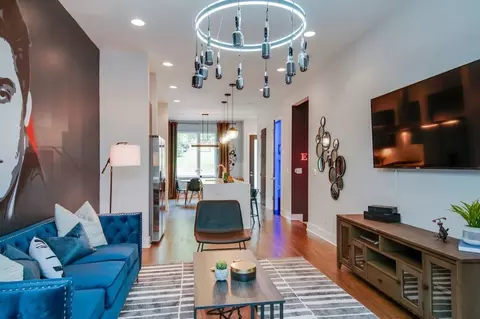 Felicia St, Nashville, TN 37209