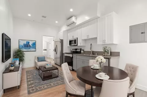 12647 Bradley Ave, Sylmar, CA 91342