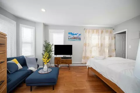 120 Kingston St, Boston, MA 02111