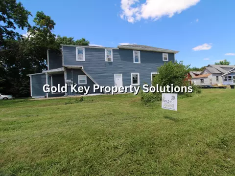 2233 E Lynn St, Anderson, IN 46016