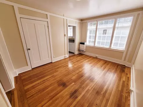 545 Georgia St, Vallejo, CA 94590 photo 2