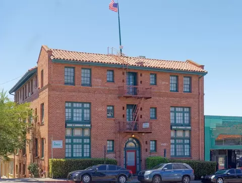 545 Georgia St, Vallejo, CA 94590 photo 2