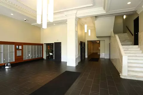 4659 S Drexel Blvd, Chicago, IL 60653 photo 14