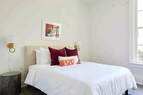 800 Gravier St, New Orleans, LA 70112