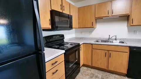 1327 1321-1323-1325-1327 Peps Dr, Medford, WI 54451