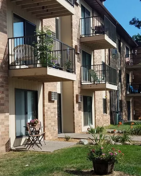 23013 Kerry St NW, Saint Francis, MN 55070