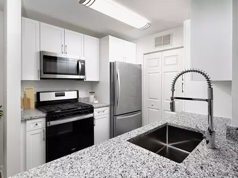 1000 Avalon Dr, Acton, MA 01720 photo 9