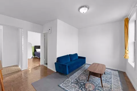 402 E 11th St, New York, NY 10009