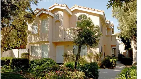 1644 Thomas Ave, San Diego, CA 92109