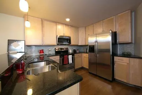 626 The Roundhouse, Madison, WI 53703