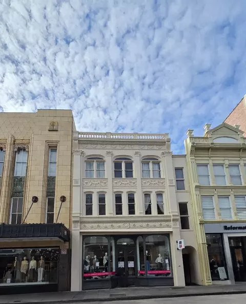 285 King St, Charleston, SC 29401