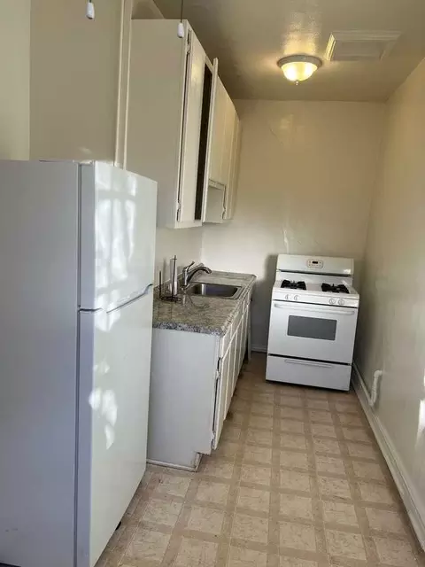 621 S Dunsmuir Ave, Los Angeles, CA 90036