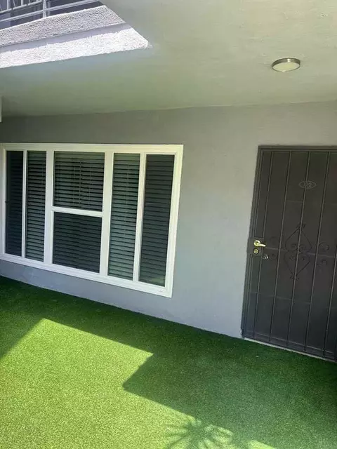 10751 Rose Ave, Los Angeles, CA 90034
