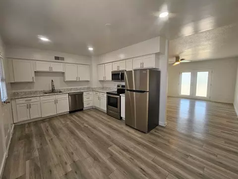 315 W 10th Pl, Mesa, AZ 85201
