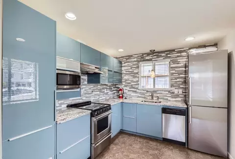 615 Main St, Edmonds, WA 98020