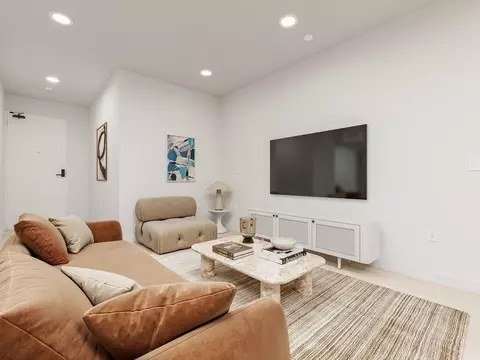 1655 Allesandro St, Los Angeles, CA 90026 photo 6