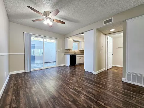 10130 Austin Dr, Spring Valley, CA 91977 photo 4