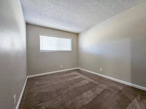 10130 Austin Dr, Spring Valley, CA 91977 photo 15