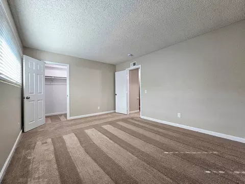 10130 Austin Dr, Spring Valley, CA 91977 photo 12