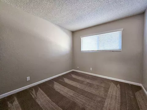 10130 Austin Dr, Spring Valley, CA 91977 photo 17