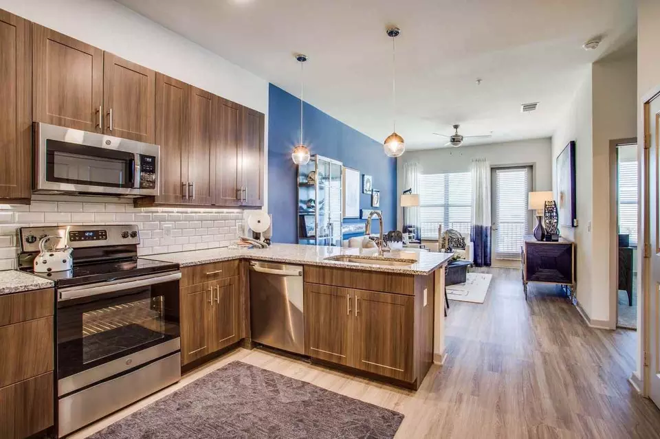  2011 Texas Plaza Dr, Irving, TX 75062 photo 32