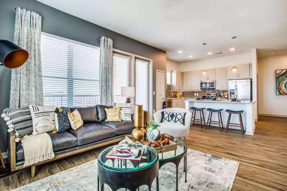  2011 Texas Plaza Dr, Irving, TX 75062 photo 28