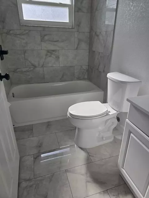 1104 E 140th Ave, Tampa, FL 33613