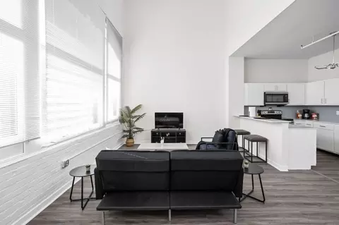50 N Illinois St, Indianapolis, IN 46204