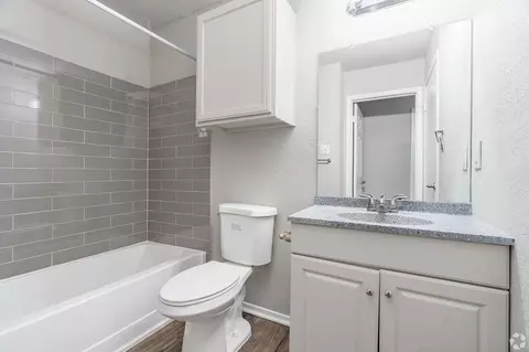 1610 E Mckinney St, Denton, TX 76209 photo 17