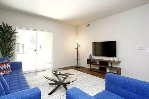 512 El Cerrito Plz, El Cerrito, CA 94530