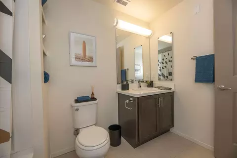 512 El Cerrito Plz, El Cerrito, CA 94530 photo 5