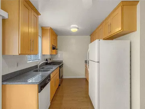 2008 Colony St, Mountain View, CA 94043