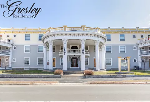 669 Chestnut St, Manchester, NH 03104