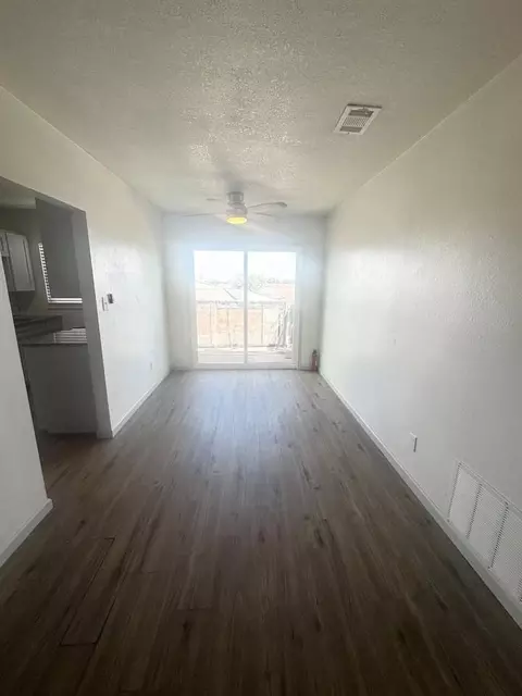4707 Shadylane Dr, Midland, TX 79703