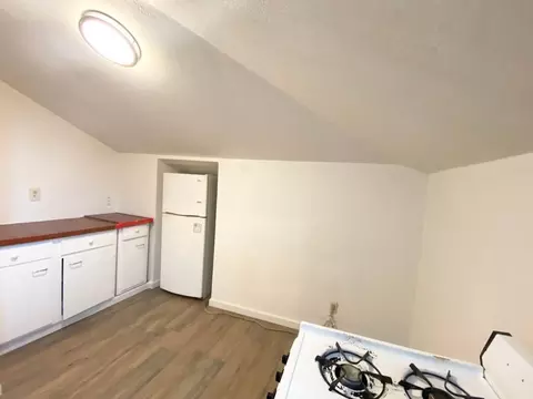 736 6th Ave, San Bruno, CA 94066